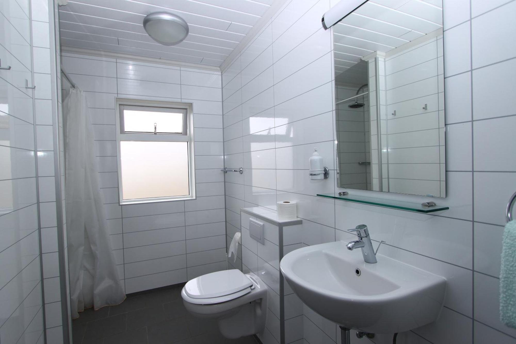 Guesthouse Steindorsstadir, West Iceland Рейкхольт Экстерьер фото