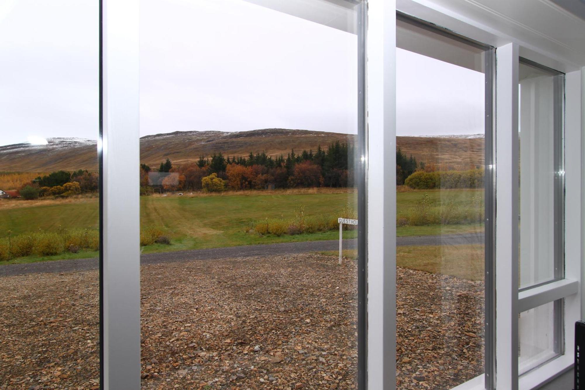 Guesthouse Steindorsstadir, West Iceland Рейкхольт Экстерьер фото